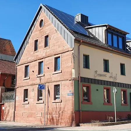 Wirtshaus & Zur Alten Brauerei Zapf
