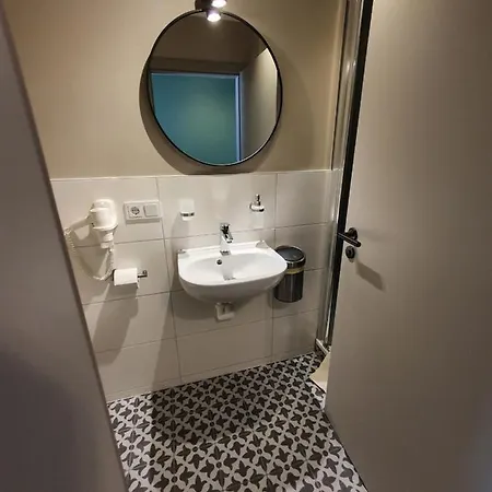 Hotel Wirtshaus & Zur Alten Brauerei Zapf 3*