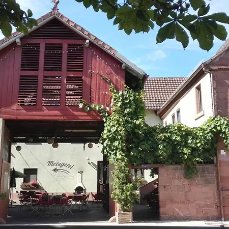 Wirtshaus & Zur Alten Brauerei Zapf Hotel